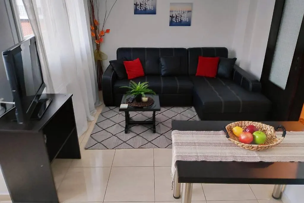 Iris Room Metamorfosi  0*, Metamorfosi (Sithonia) Greece